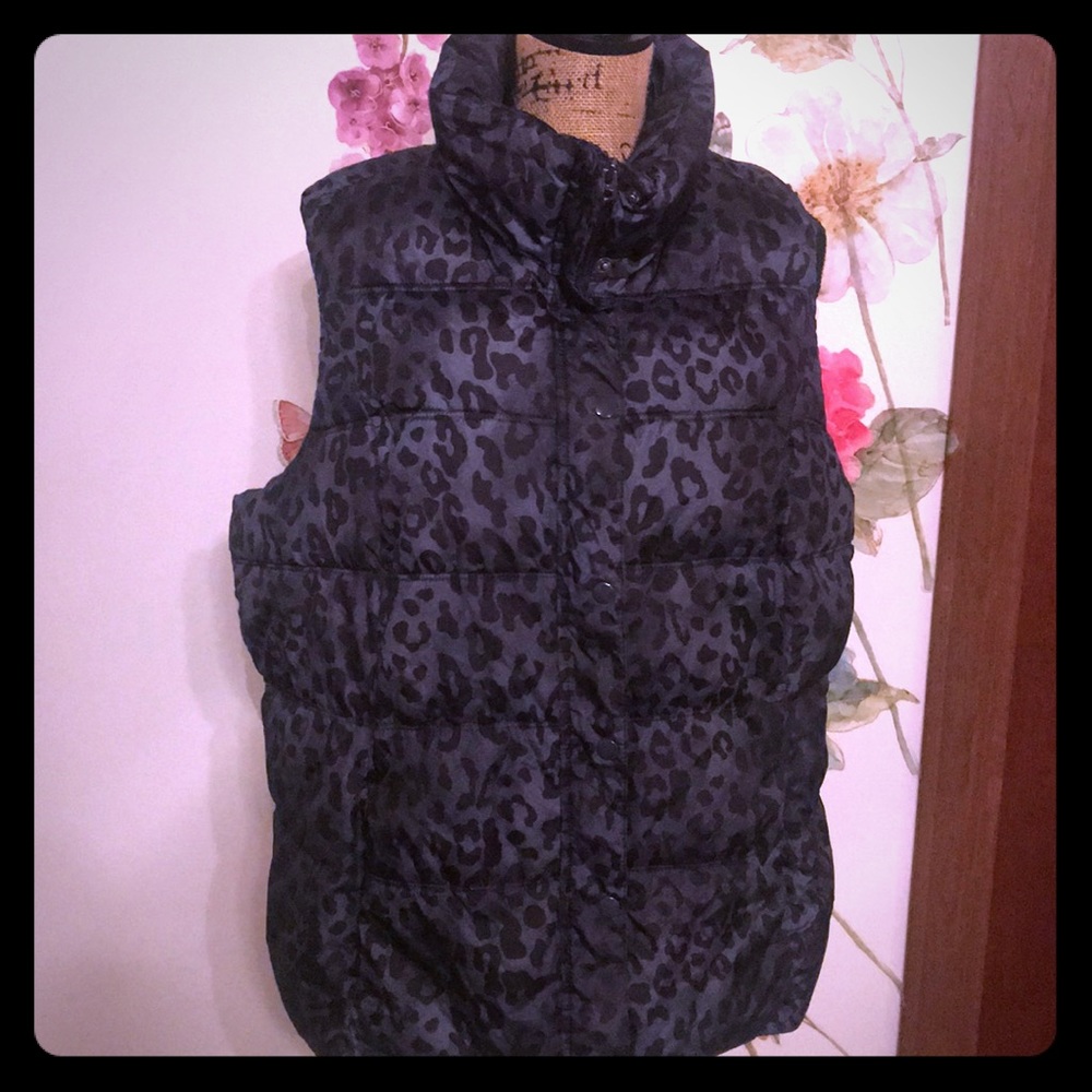 Old Navy fleece-lined vest